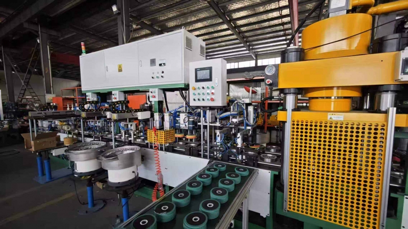 Push type press machine